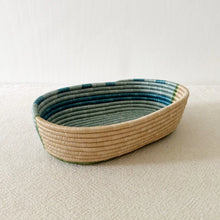 Load image into Gallery viewer, Kitumba Bread Basket