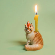 Load image into Gallery viewer, Maine Coon Cat Cake Topper