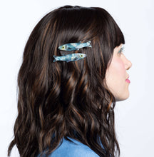 Load image into Gallery viewer, Blue Sardine Alligator Hair Clip Set