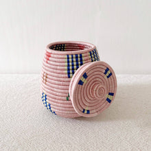 Load image into Gallery viewer, Lidded Treasure Basket- Ipekwa