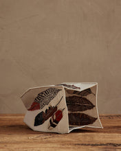 Load image into Gallery viewer, Feathers Tissue Box Cover