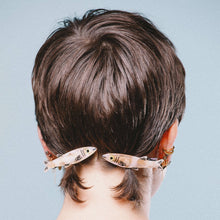 Load image into Gallery viewer, Gold Sardine Alligator Hair Clip Set