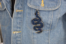 Load image into Gallery viewer, Blue Serpent Brooch