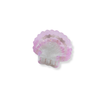 Load image into Gallery viewer, Midi Scallop Shell Hair Claw Clip