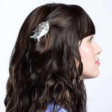 Load image into Gallery viewer, Mini Sardine Hair Claw Clip