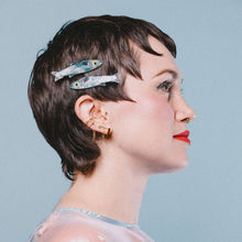 Load image into Gallery viewer, Blue Sardine Alligator Hair Clip Set