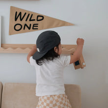 Load image into Gallery viewer, Wid One Pennant