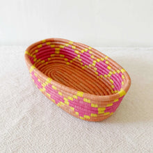 Load image into Gallery viewer, Ngenge Bread Basket