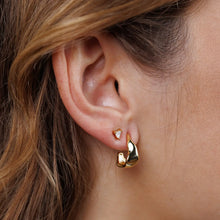 Load image into Gallery viewer, Small Ripple Gold Earring