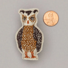 Load image into Gallery viewer, Owl Pin