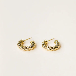 Twisted Hoop
