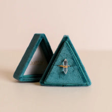 Load image into Gallery viewer, Velvet Triangle Jewelry Box - Teal