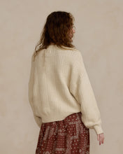 Load image into Gallery viewer, Carolina Sweater - Check