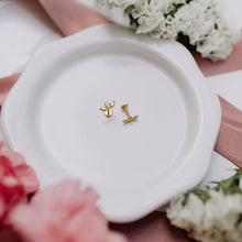 Load image into Gallery viewer, Lotus Flat Back Studs