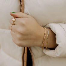 Load image into Gallery viewer, Naomi Rope Bracelet