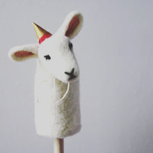 Load image into Gallery viewer, Needle Felting Kit - Lamb