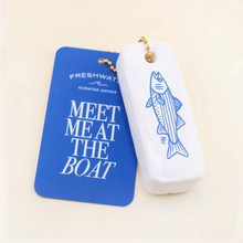 Load image into Gallery viewer, Freshwater Fish Floating Keychain
