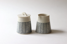 Load image into Gallery viewer, Herringbone Sugar Keeper - White