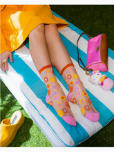 Load image into Gallery viewer, Smiley Face Daisy Sheer Crew Sock