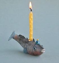 Load image into Gallery viewer, Graceful Fish Cake Topper