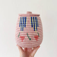 Load image into Gallery viewer, Lidded Treasure Basket- Ipekwa