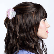 Load image into Gallery viewer, Midi Scallop Shell Hair Claw Clip