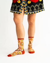 Load image into Gallery viewer, Leo Zodiac Shimmer Sheer Crew Sock