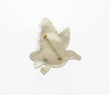 Load image into Gallery viewer, Duck Sequin Brooch