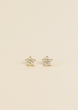 Load image into Gallery viewer, Pave Flower Studs