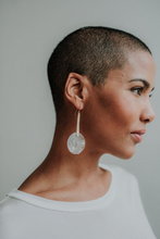 Load image into Gallery viewer, Capiz Shell Earrings