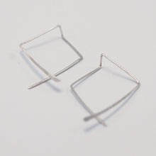 Load image into Gallery viewer, Ellis Threader - Silver