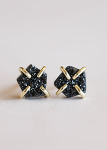 Black Druzy Prongs